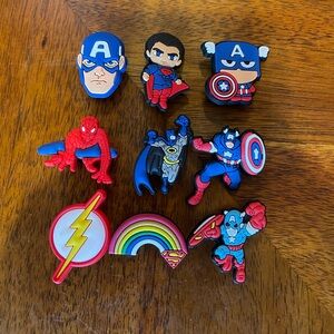 MARVEL SUPER HERO CROC CHARMS JIBBITZS